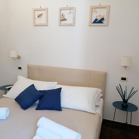 B&B Capo Le Vigne ซีโรโล ภายนอก รูปภาพ