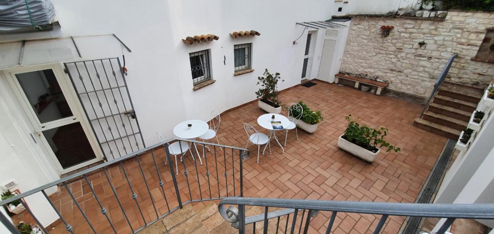 B&B Capo Le Vigne ซีโรโล ภายนอก รูปภาพ