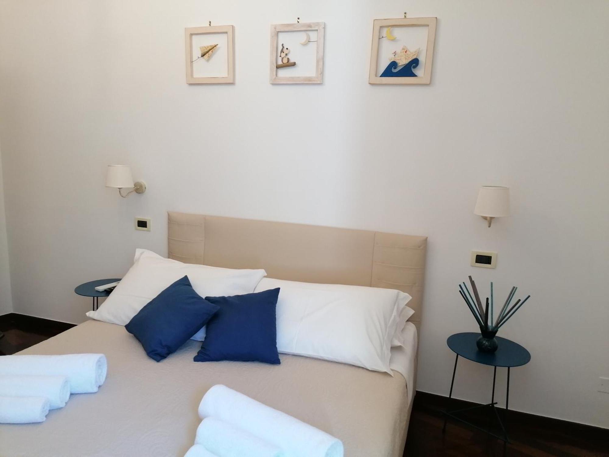 B&B Capo Le Vigne ซีโรโล ภายนอก รูปภาพ